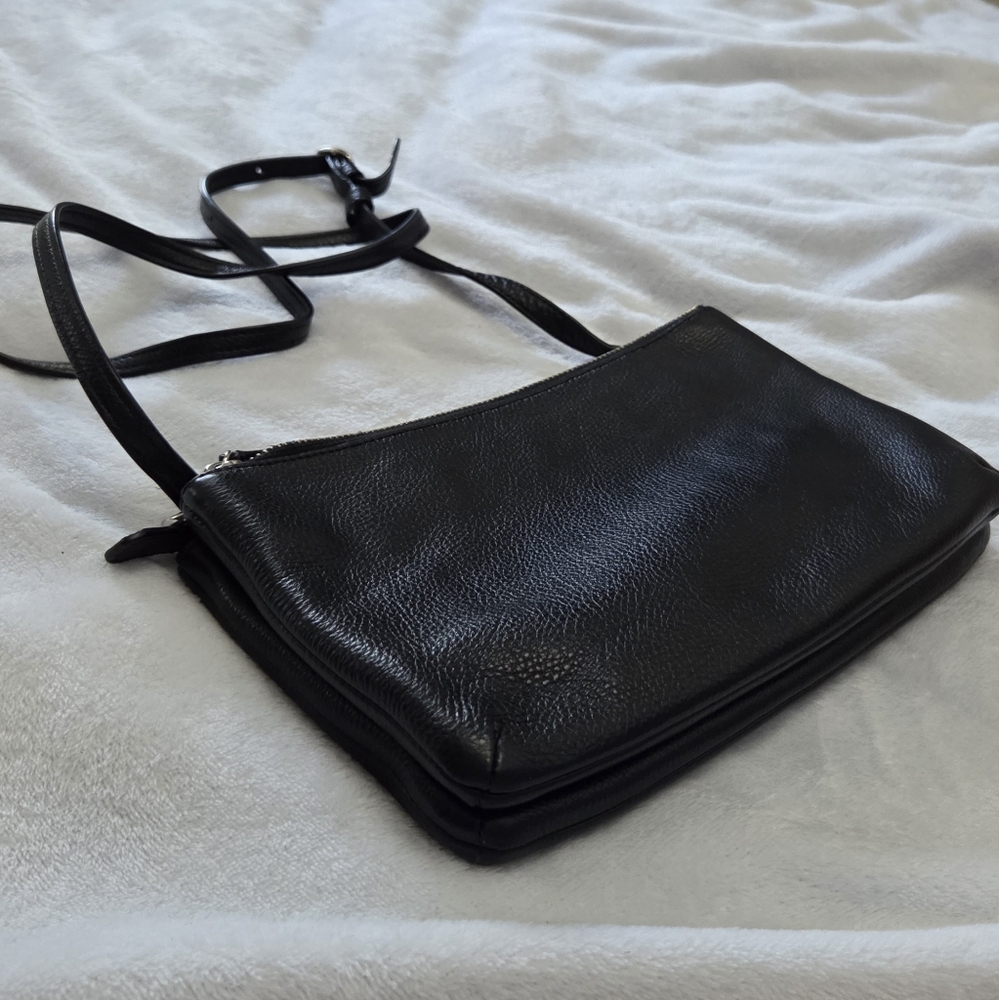 Coach Black Pebble Crossbody - Picture 4 of 8